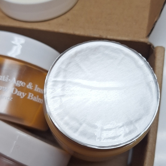 Froya Organics Complete System For Mature Womens Skin (4) - Picture 4 of 4